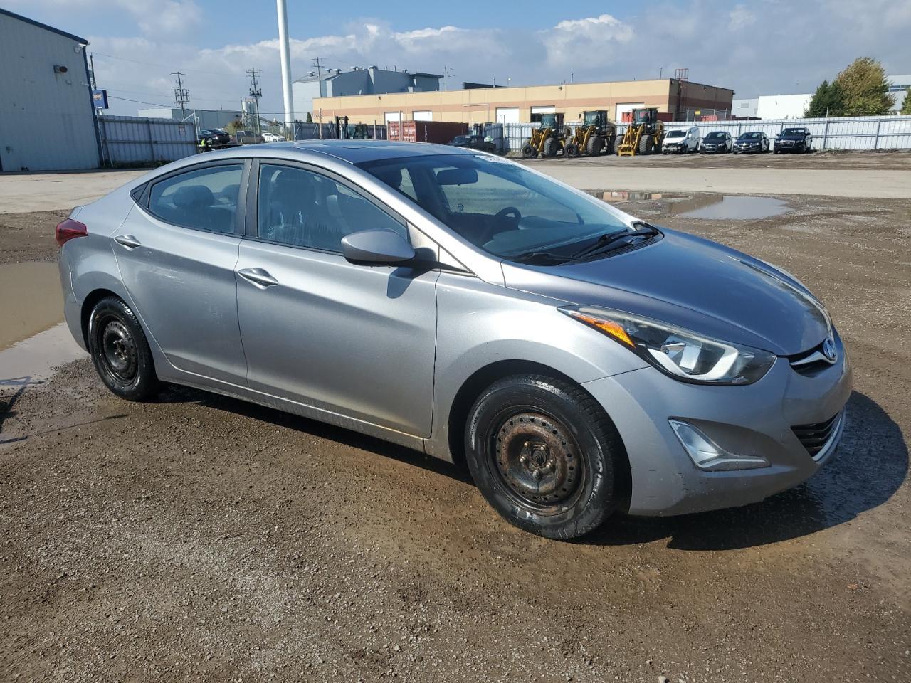 2015 Hyundai Elantra Se - Фото 4