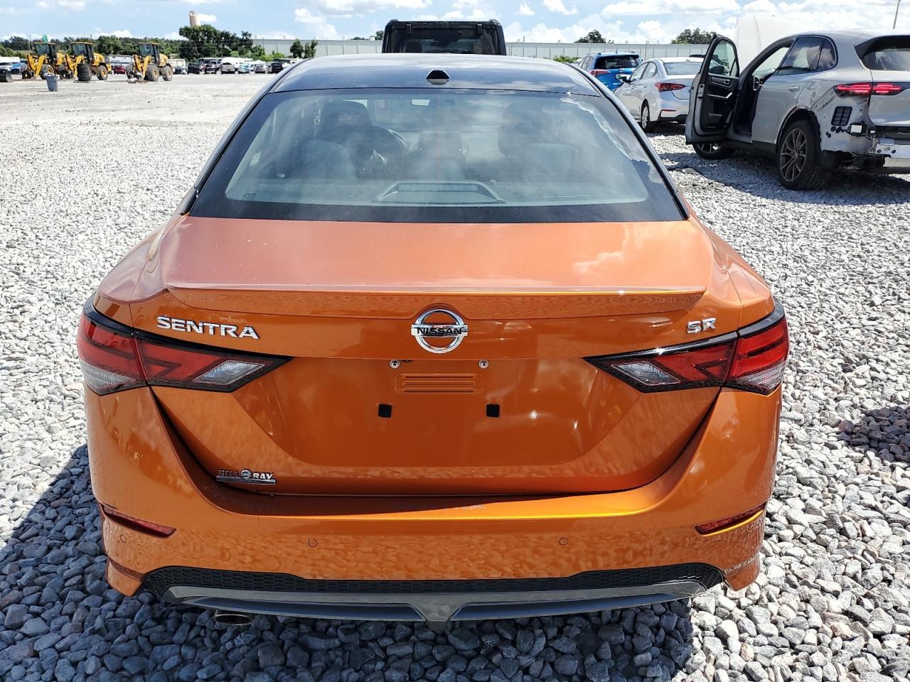 2021 Nissan Sentra Sr - Фото 6