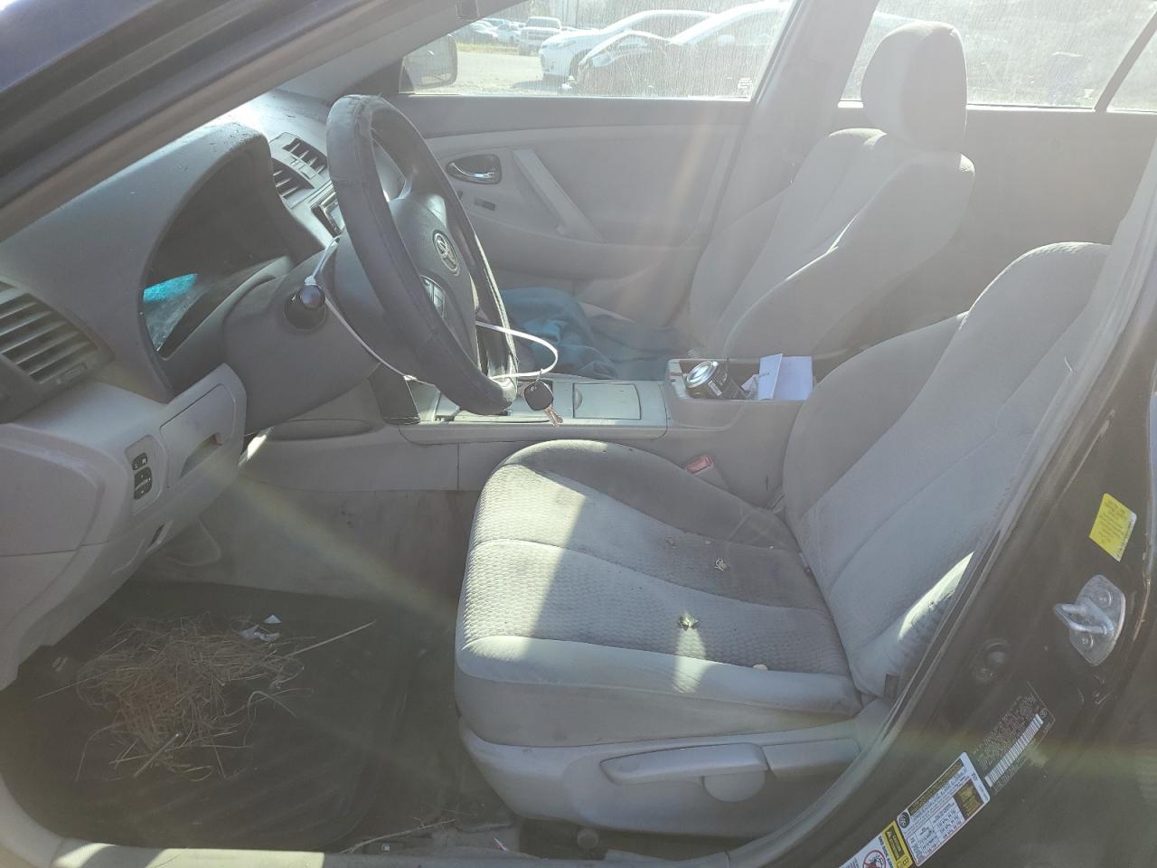 2011 Toyota Camry Base - Фото 7