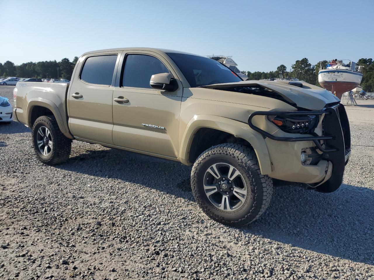 2016 Toyota Tacoma Double Cab - Image 4