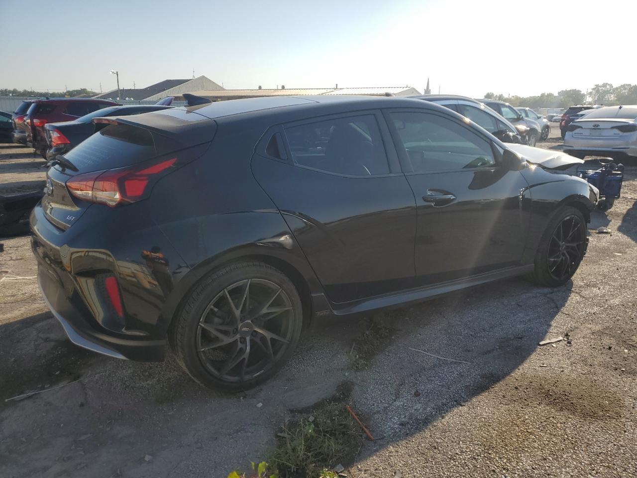 2019 Hyundai Veloster Turbo - Image 3