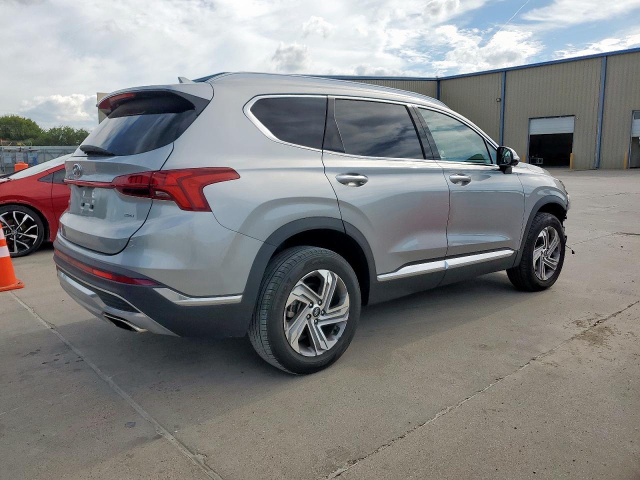 2023 Hyundai Santa Fe Sel Premium - Image 3