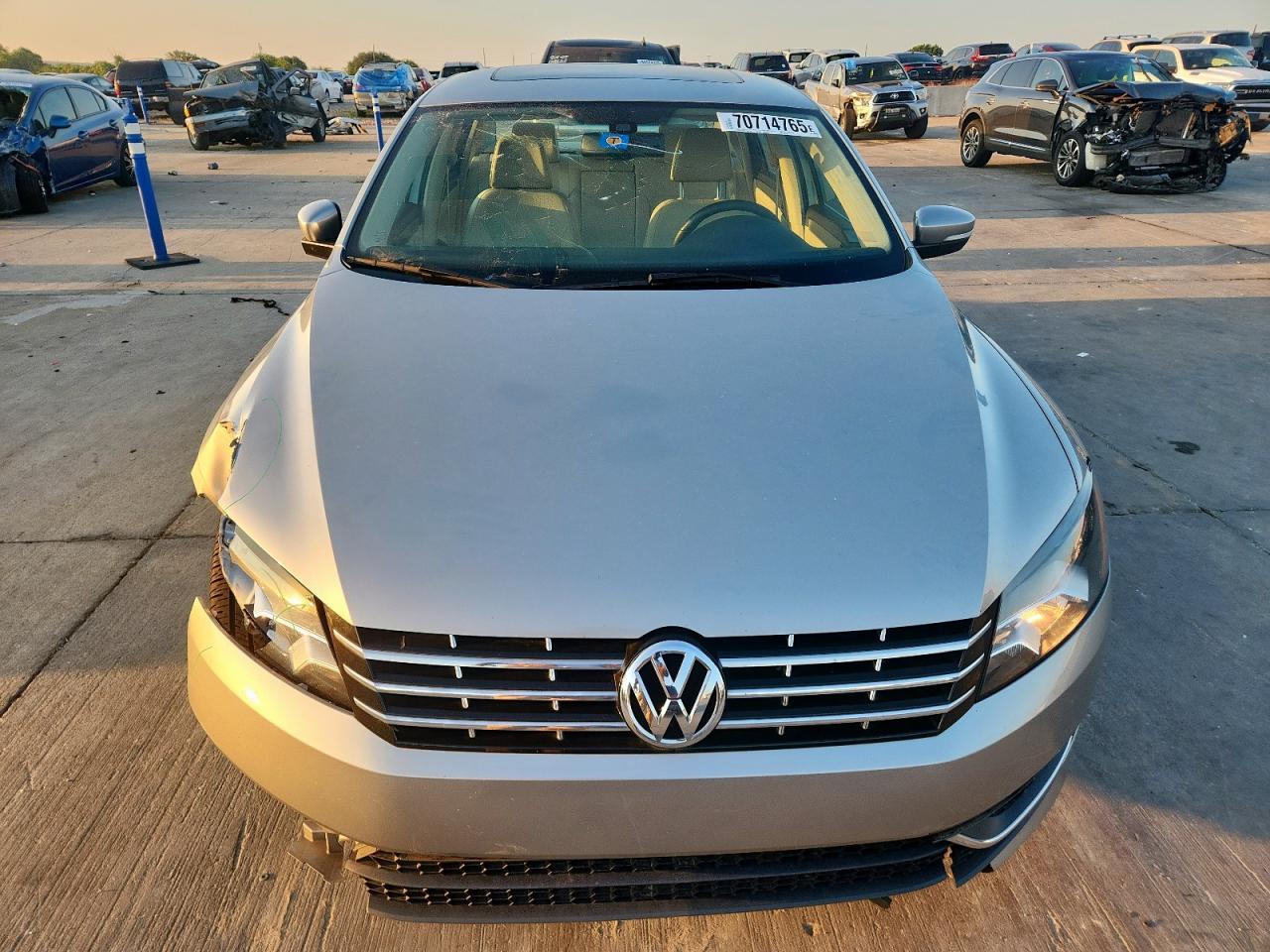 2014 Volkswagen Passat Se - Фото 5