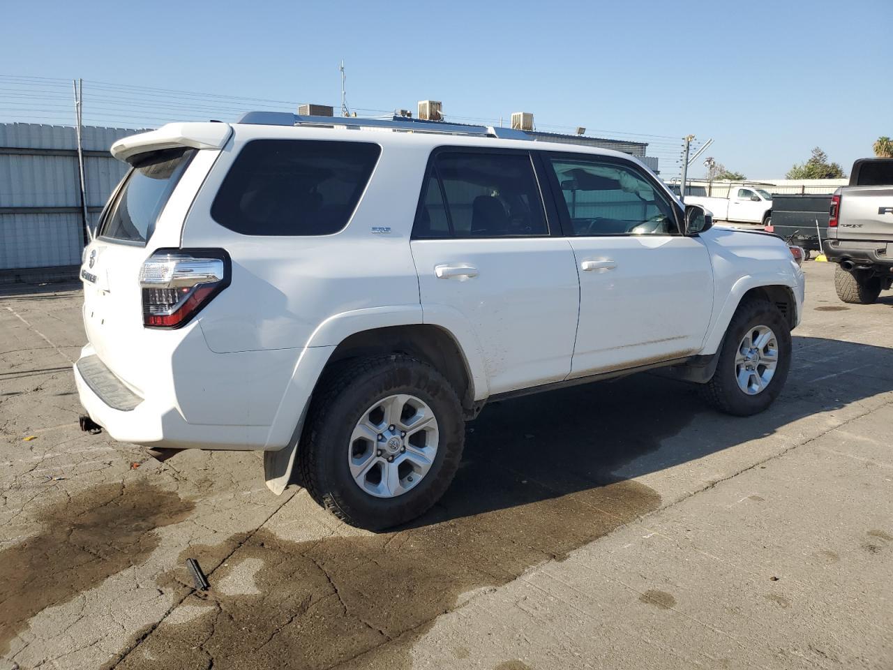 2016 Toyota 4Runner Sr5/Sr5 Premium - Фото 3