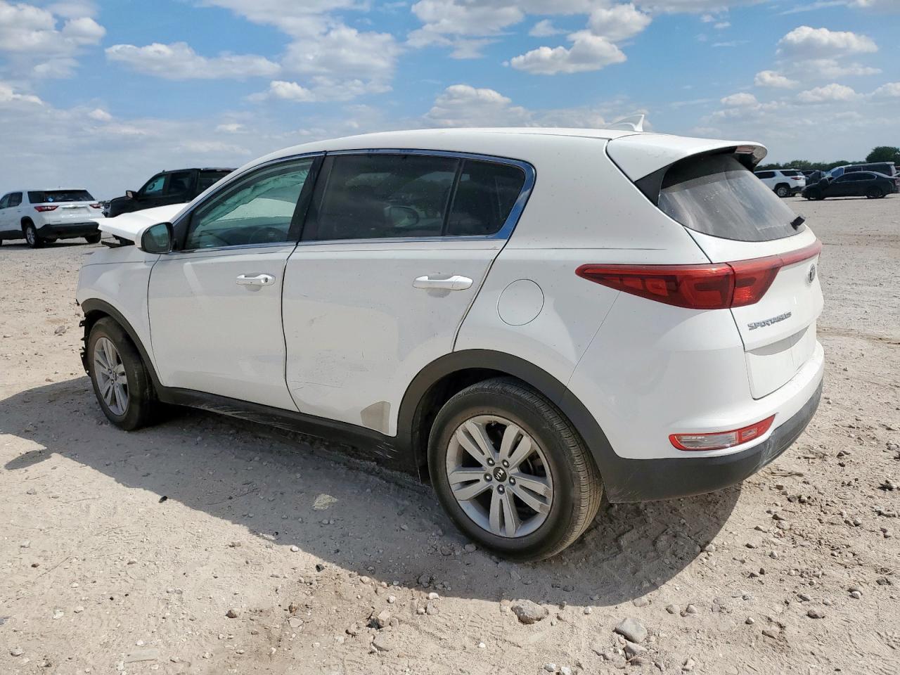 2017 Kia Sportage Lx - Фото 2