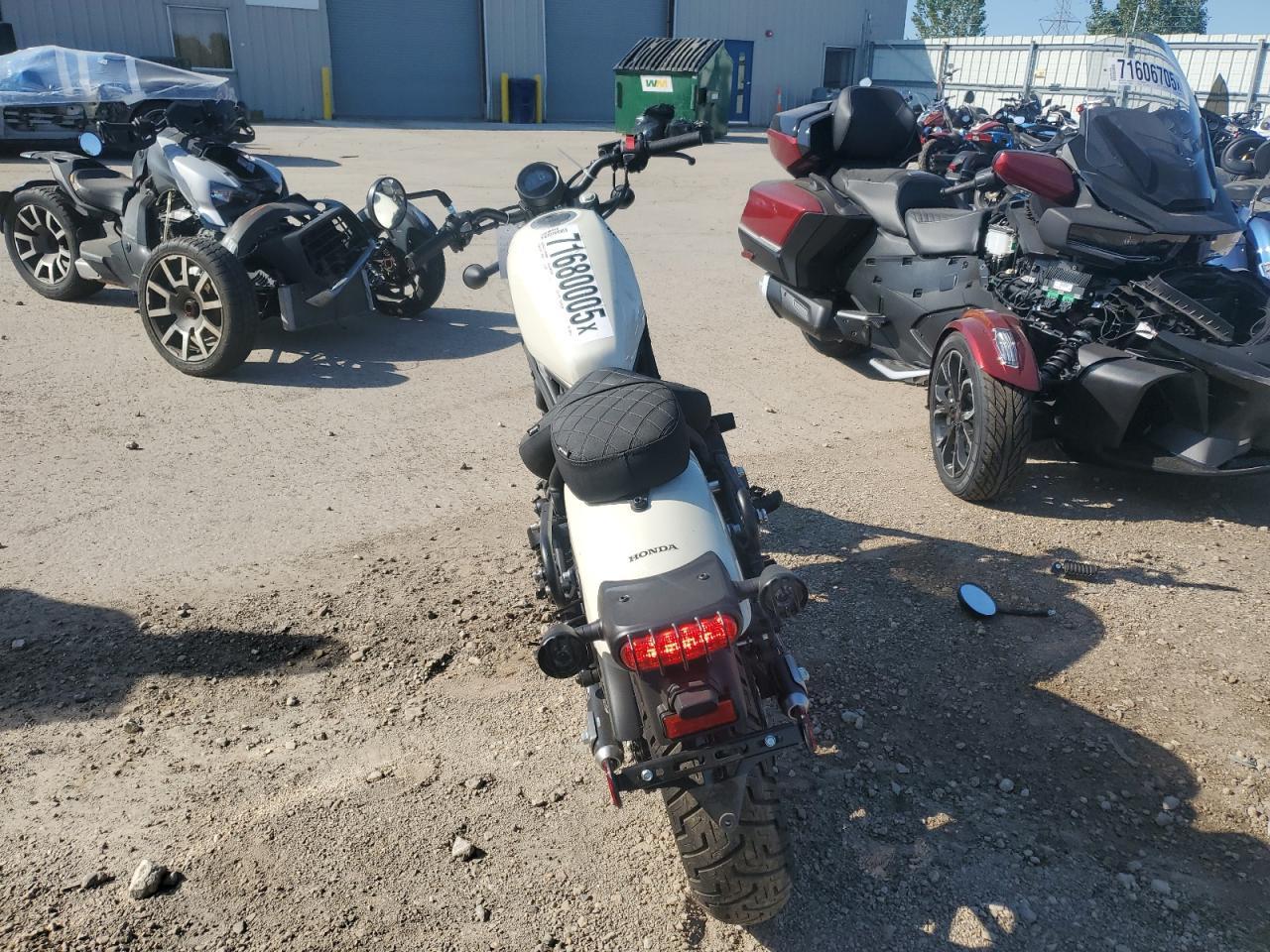 2025 Honda Cmx500 A - Image 4