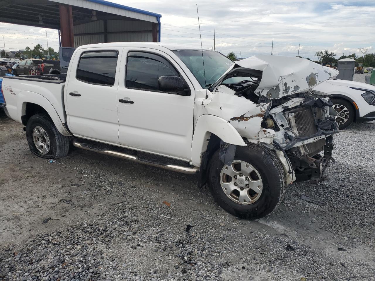 2008 Toyota Tacoma Double Cab Prerunner - Image 4