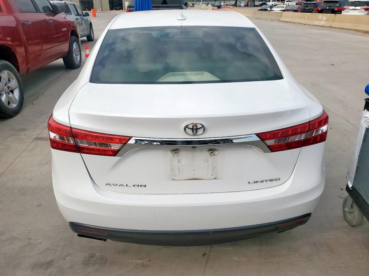 2014 Toyota Avalon Base - Фото 6