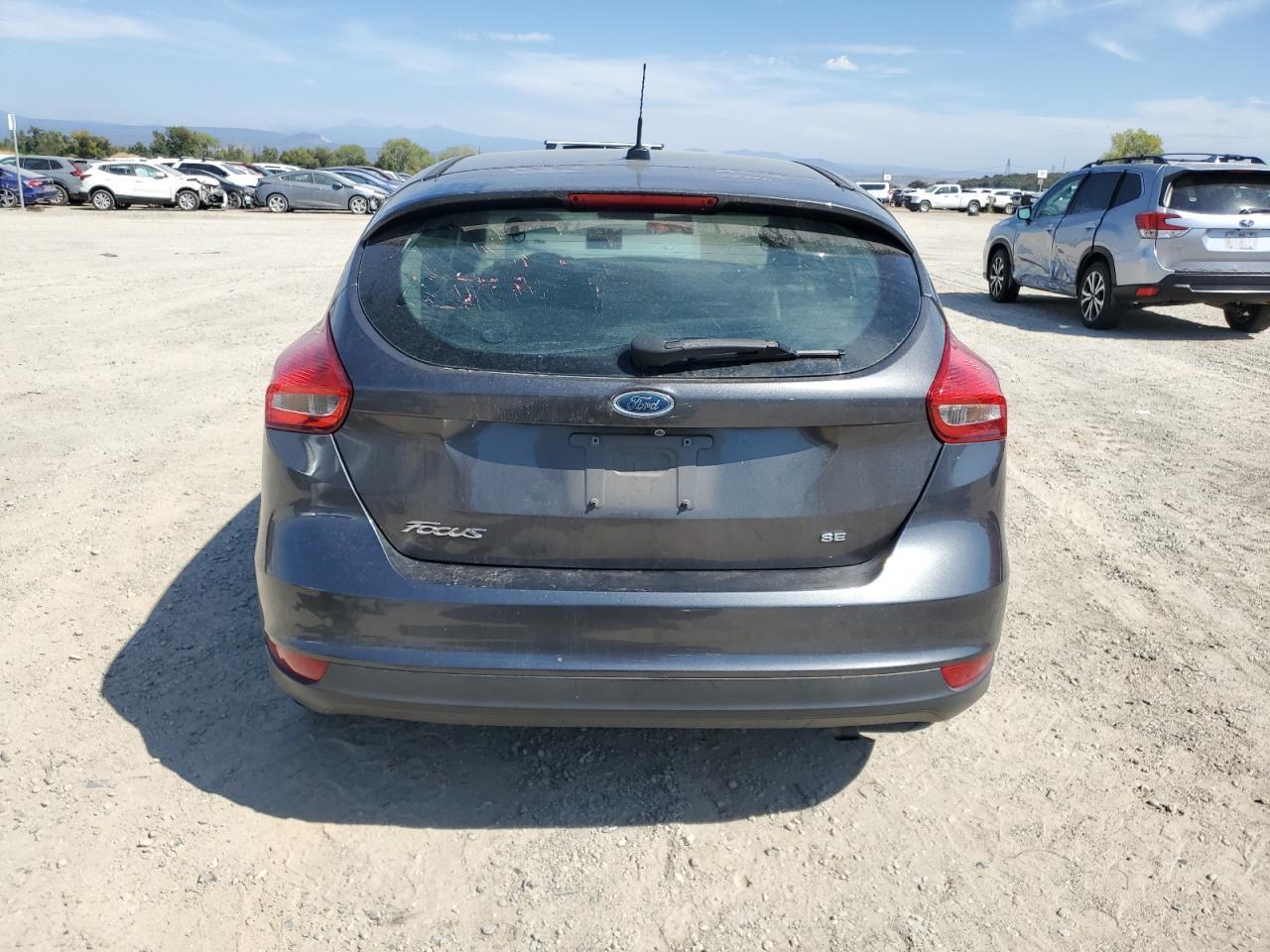 2016 Ford Focus Se - Фото 6