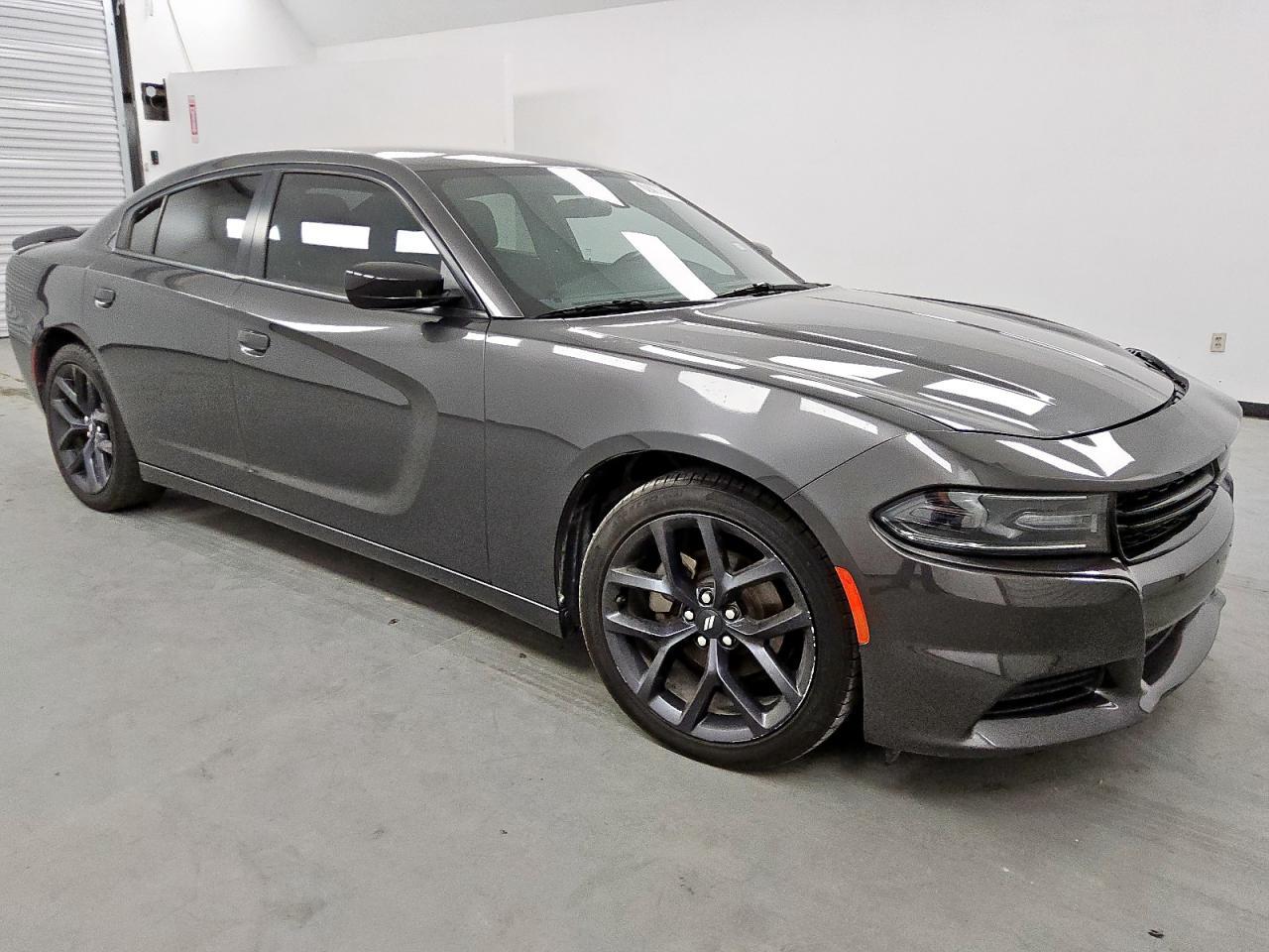 2021 Dodge Charger Sxt - Фото 4