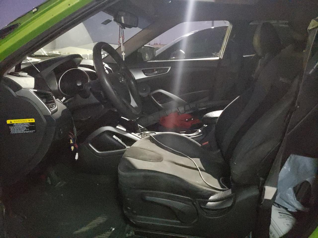 2012 Hyundai Veloster - Фото 7