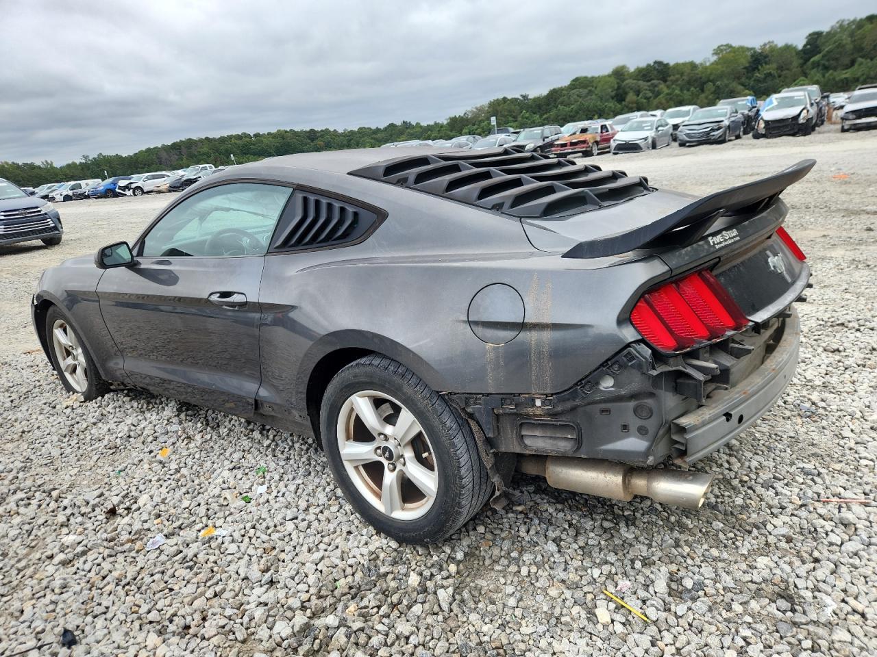 2016 Ford Mustang - Фото 2