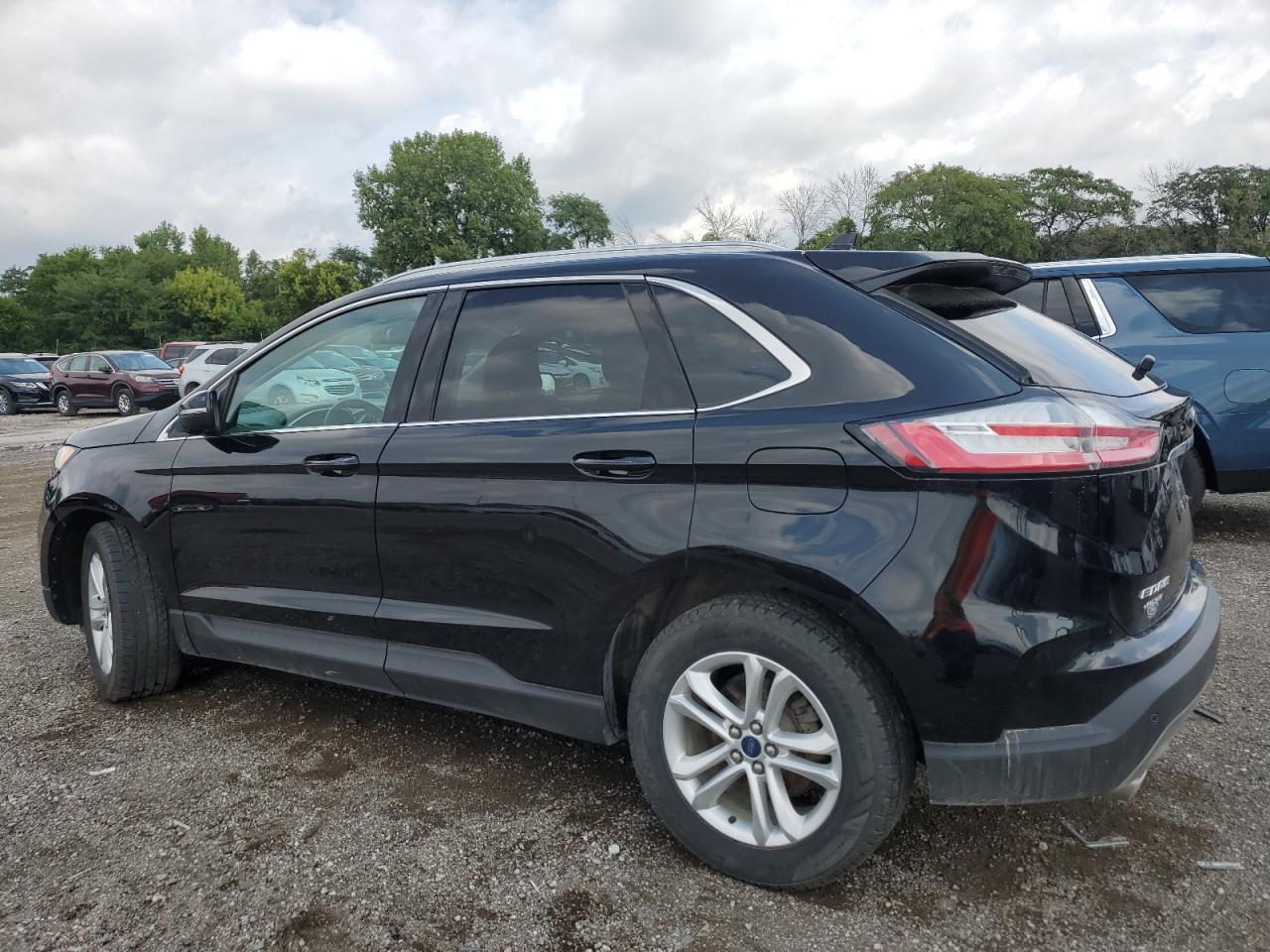 2019 Ford Edge Sel - Image 2