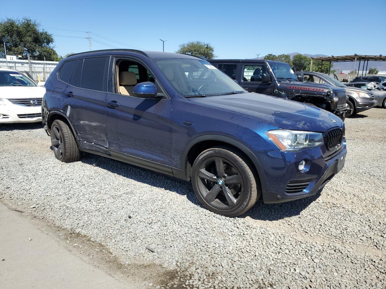 2017 BMW X3 Sdrive28I - Фото 4