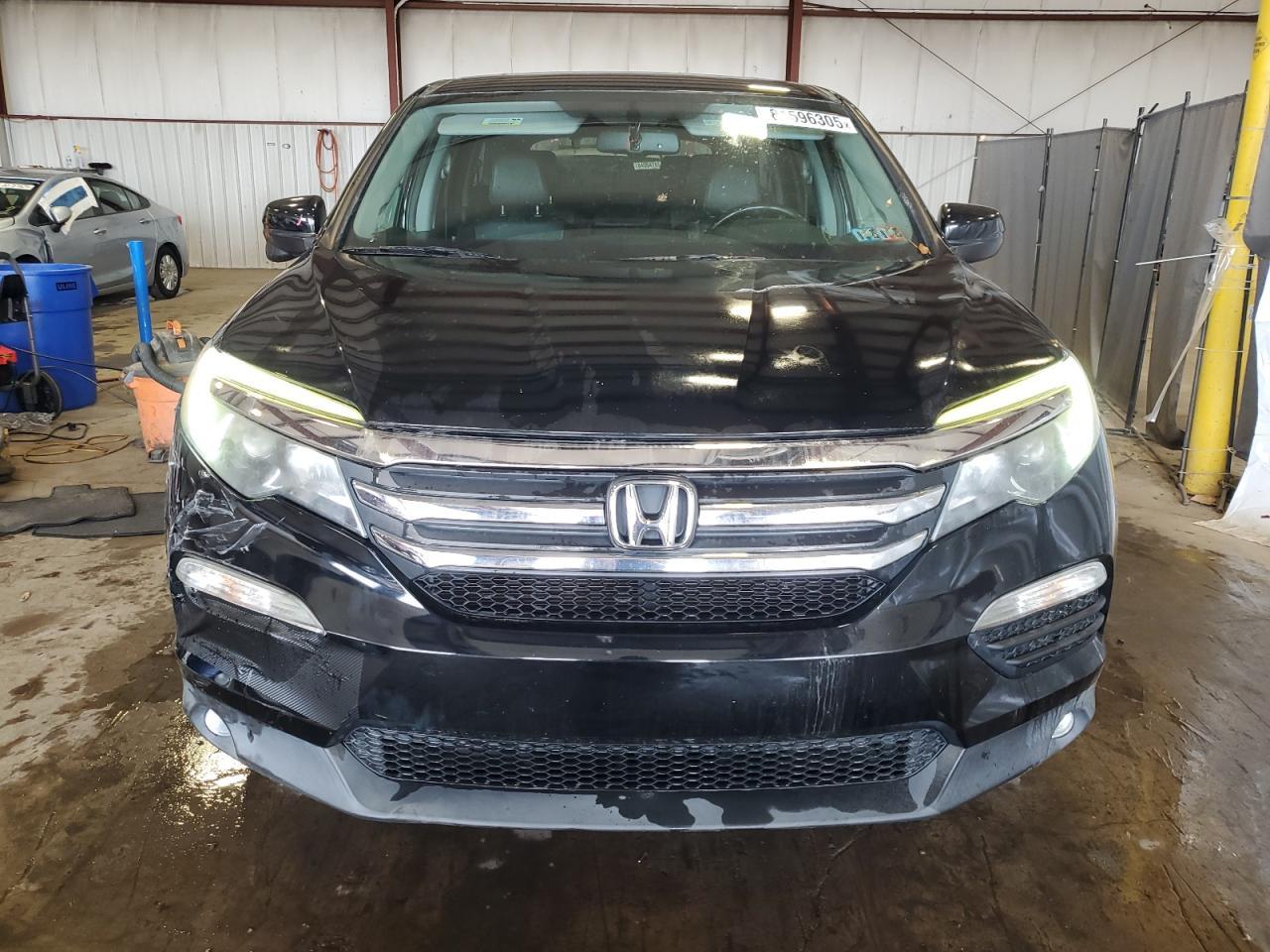 2016 Honda Pilot Exl - Image 5