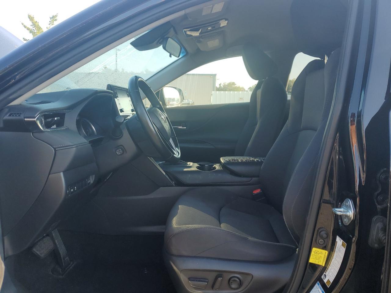 2021 Toyota Venza Le - Фото 7