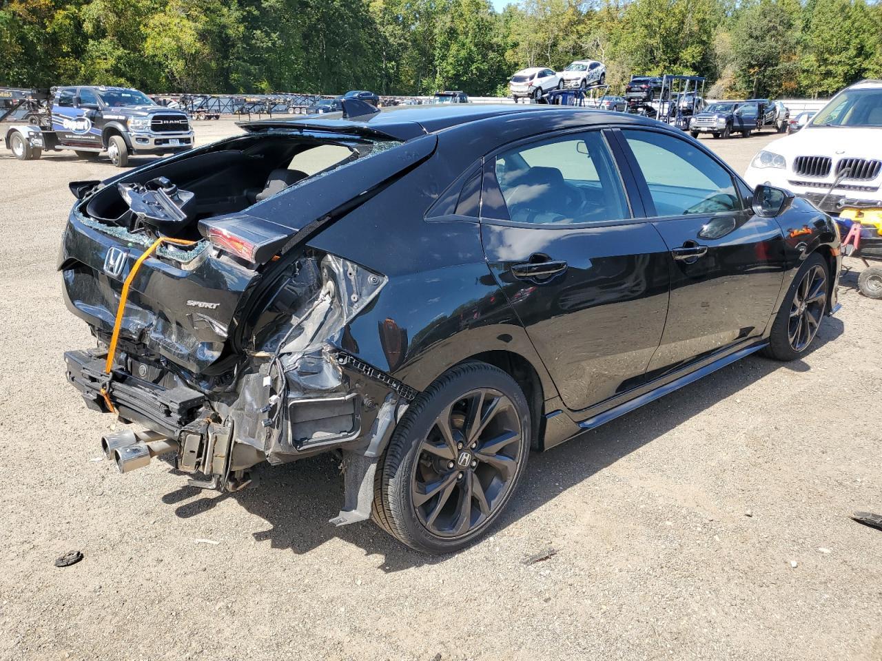 2017 Honda Civic Sport - Фото 3