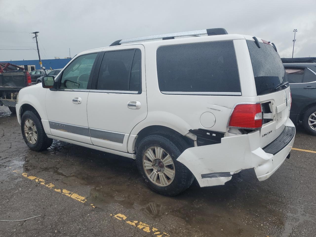 2013 Lincoln Navigator - Фото 2