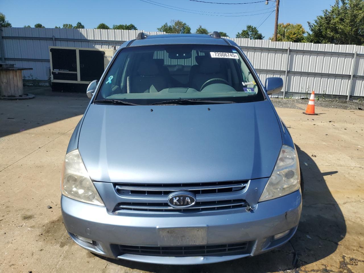 2008 Kia Sedona Ex - Image 5