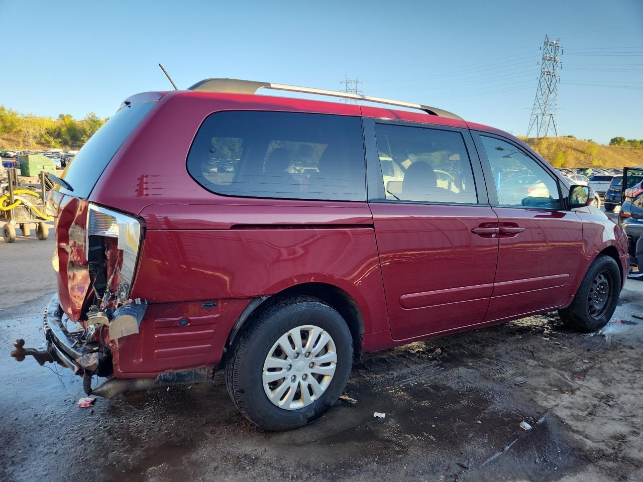 2012 Kia Sedona Lx - Фото 3