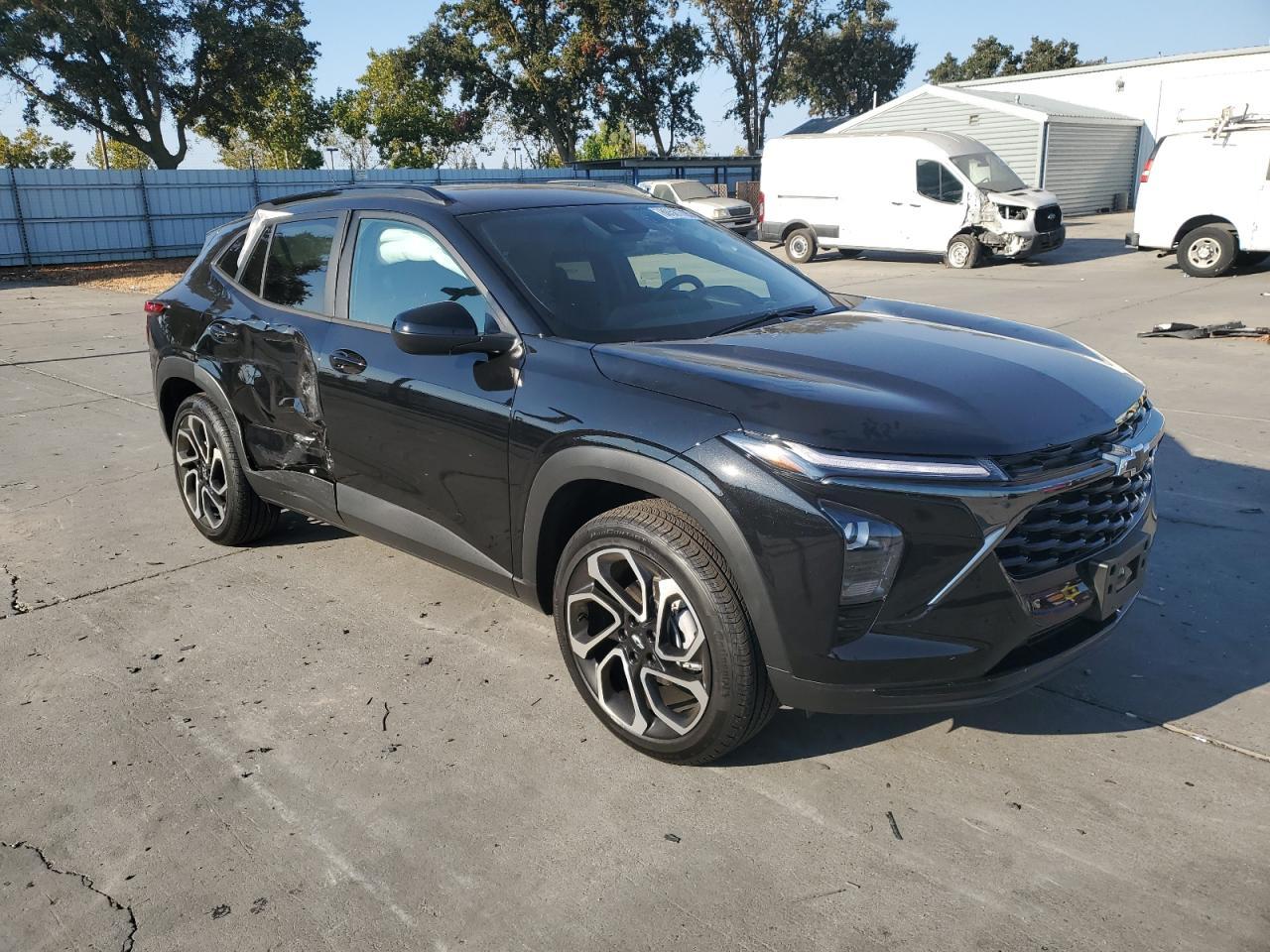 2025 Chevrolet Trax 2Rs - Image 4