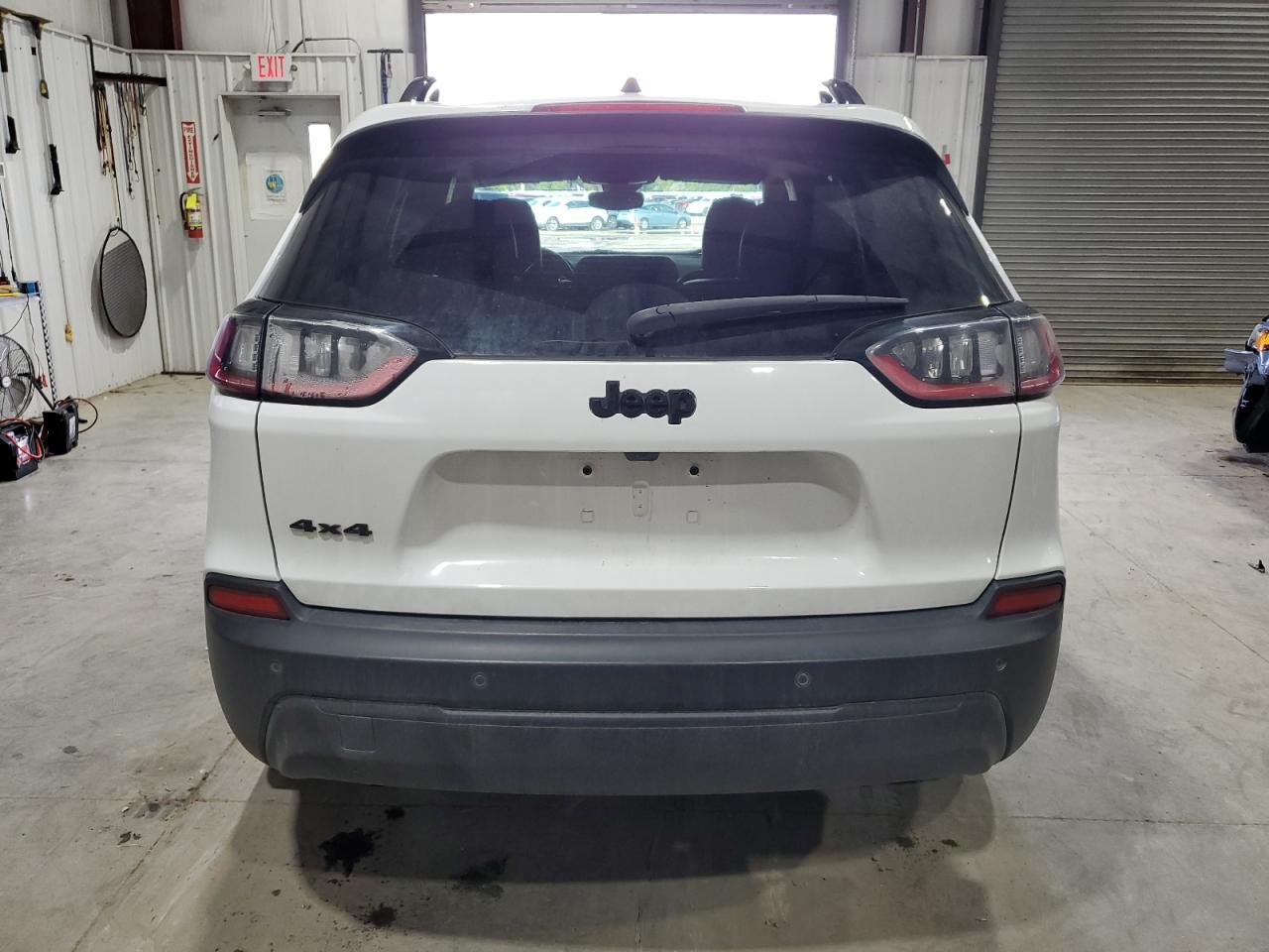 2023 Jeep Cherokee Altitude Lux - Image 6