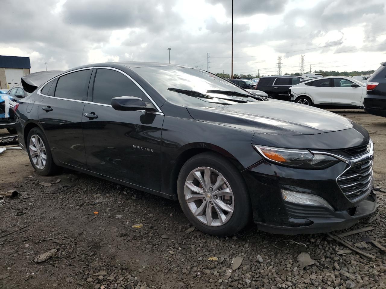 2023 Chevrolet Malibu Lt - Фото 4