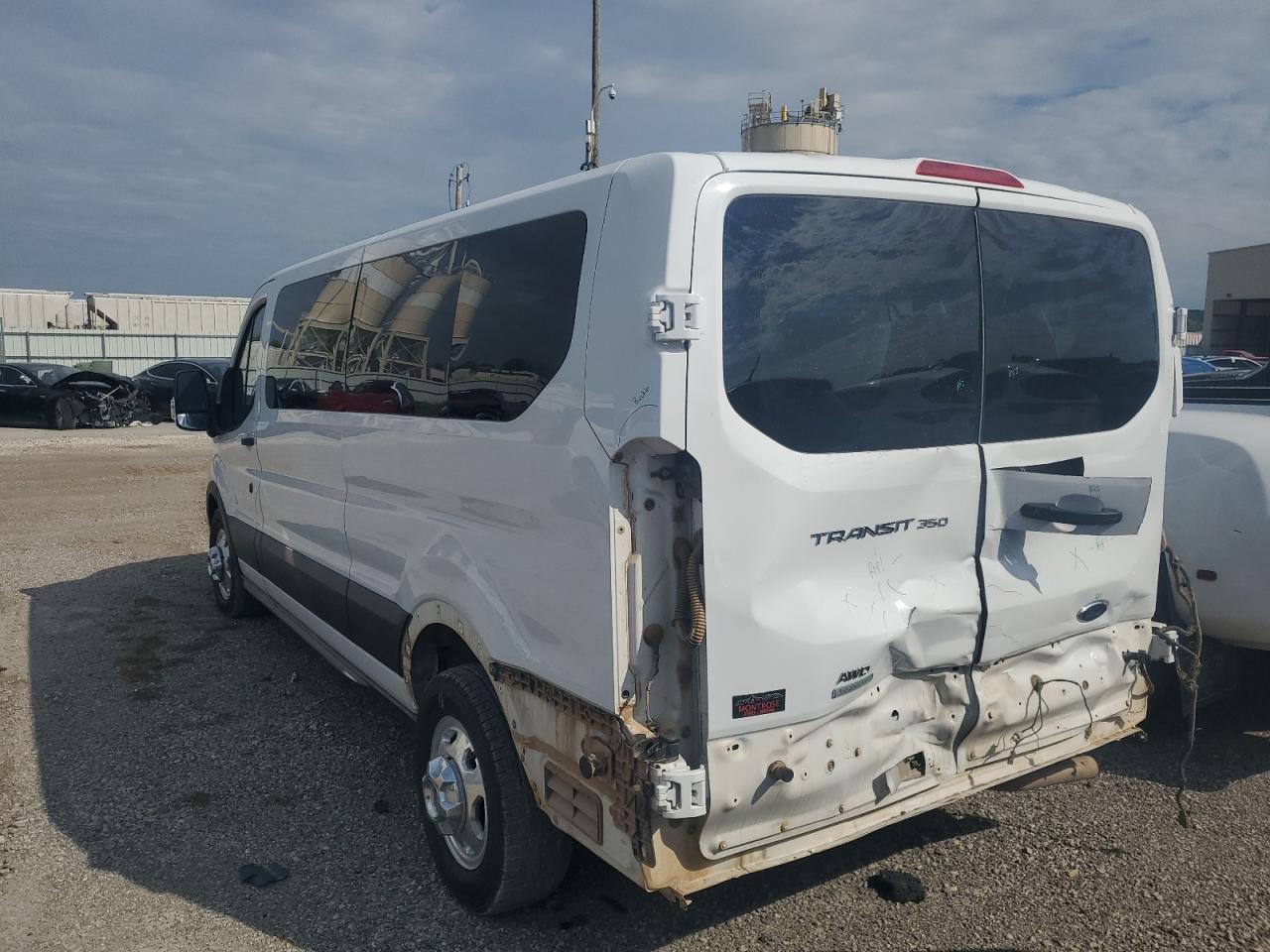 2022 Ford Transit T-350 - Image 2