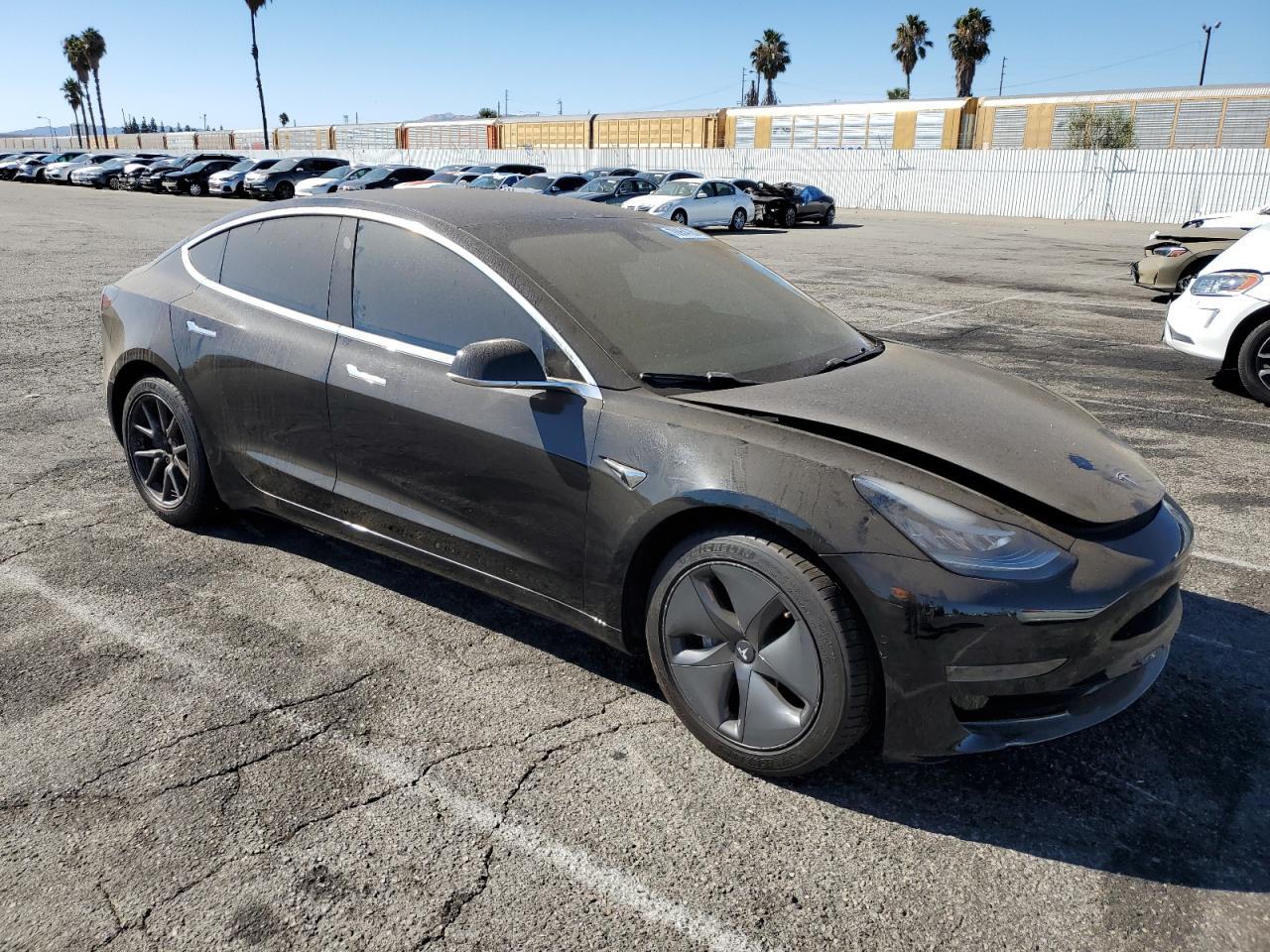 2019 Tesla Model 3 - Image 4