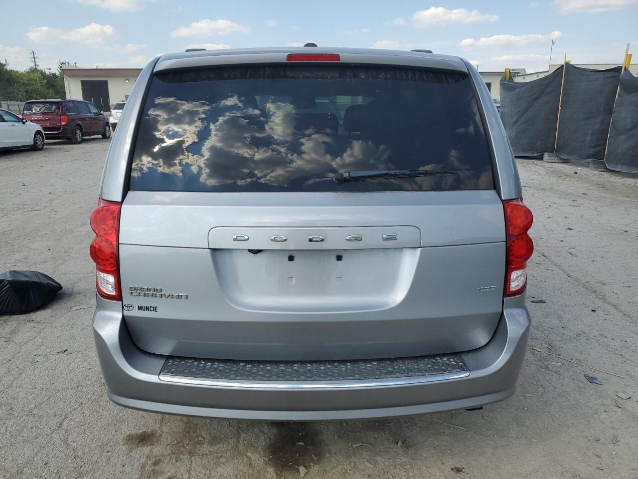 2020 Dodge Grand Caravan Sxt - Image 6