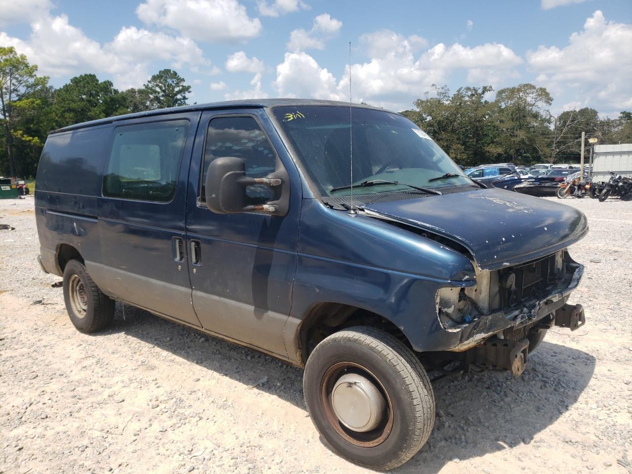 2005 Ford Econoline E250 Van - Image 4