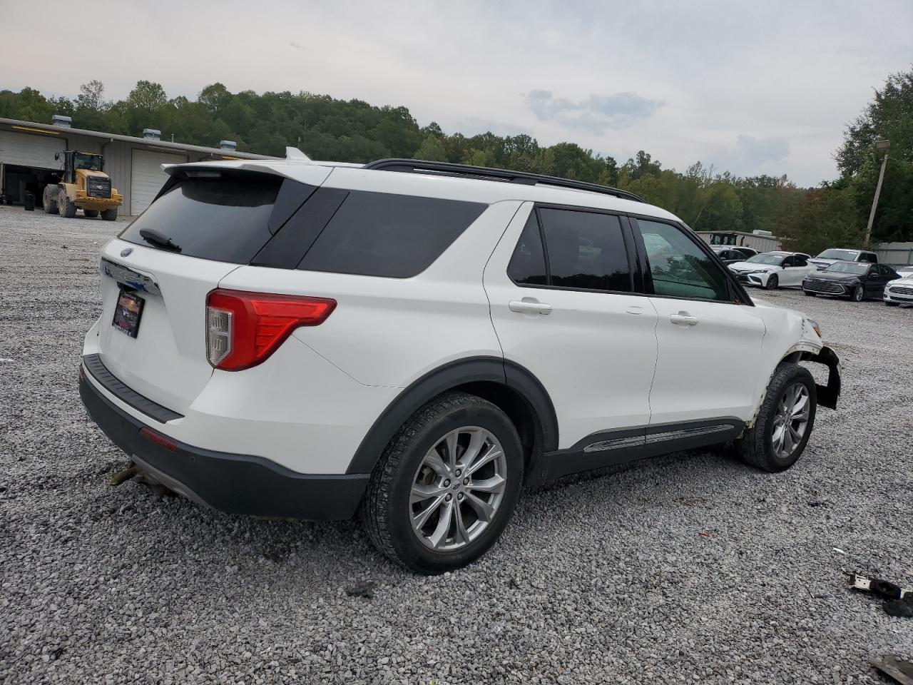 2020 Ford Explorer Xlt - Image 3
