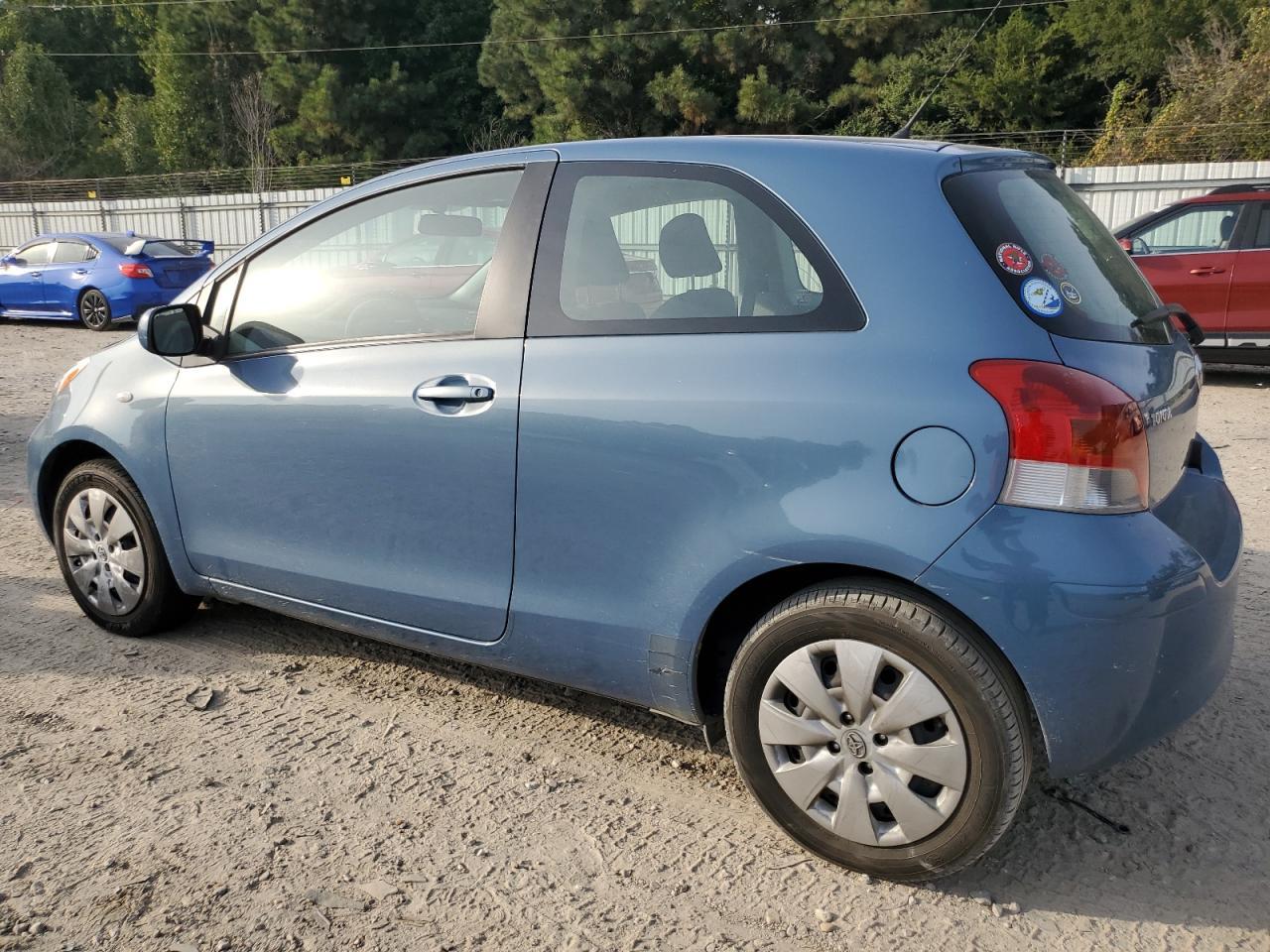 2010 Toyota Yaris - Фото 2