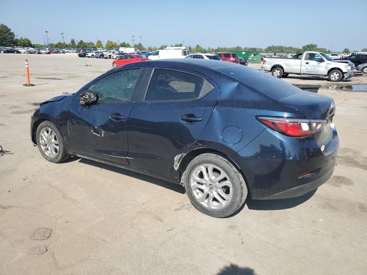 2017 Toyota Yaris Ia - Image 2