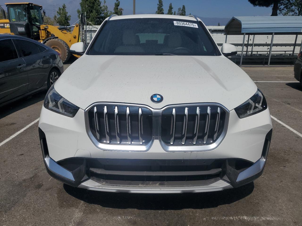 2025 BMW X1 xDrive28I - Image 5