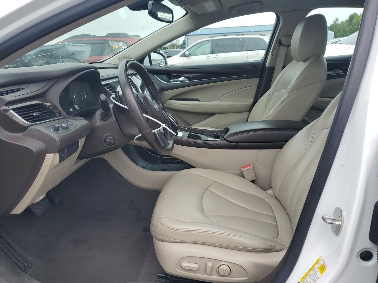 2017 Buick Lacrosse Preferred - Фото 7