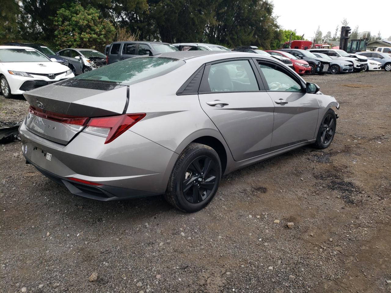 2023 Hyundai Elantra Sel - Фото 3