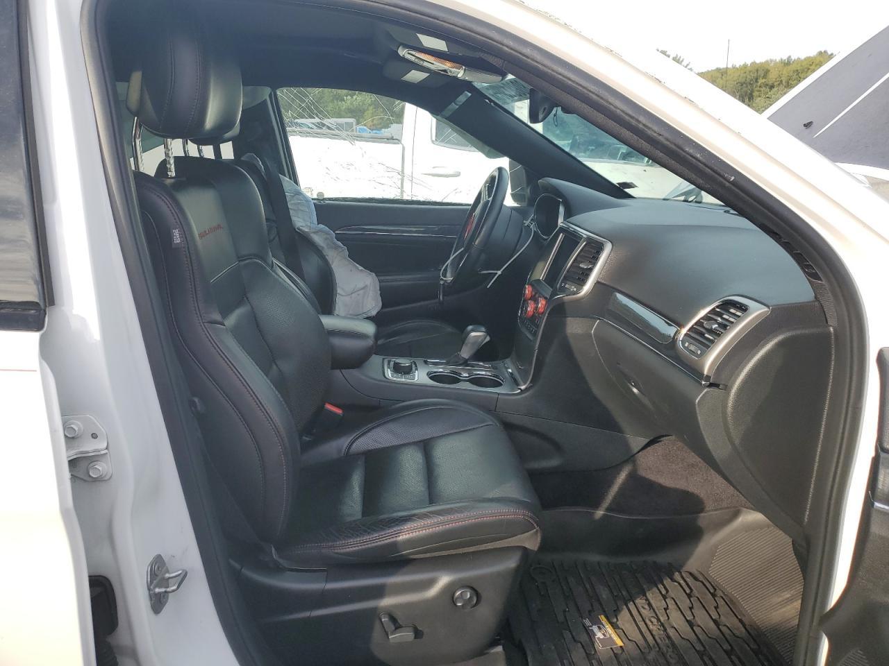 2018 Jeep Grand Cherokee Trailhawk - Image 7