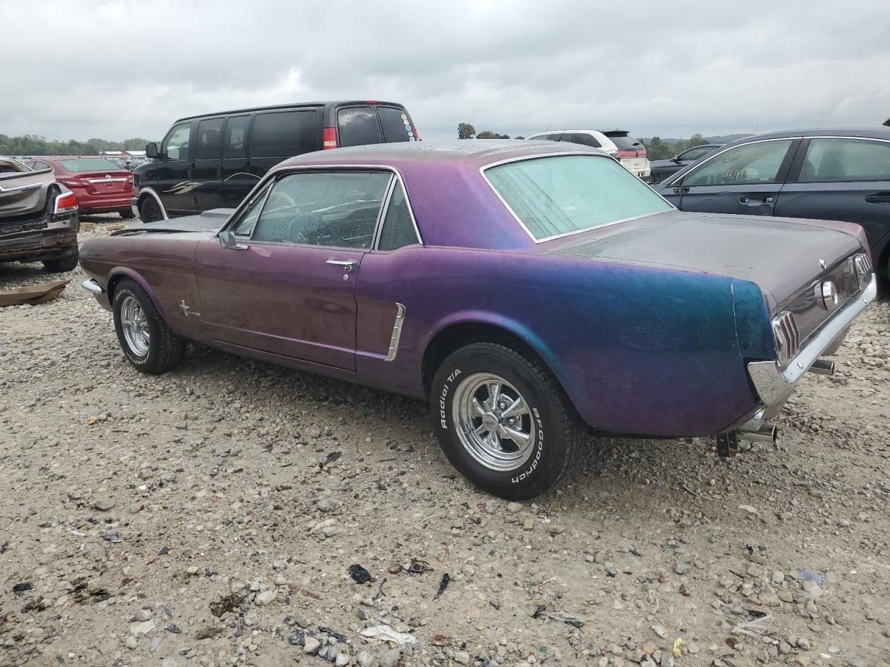 1965 Ford Mustang - Фото 2