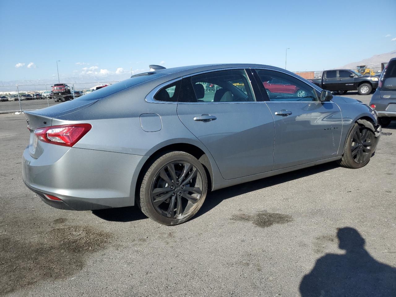 2023 Chevrolet Malibu Lt - Фото 3