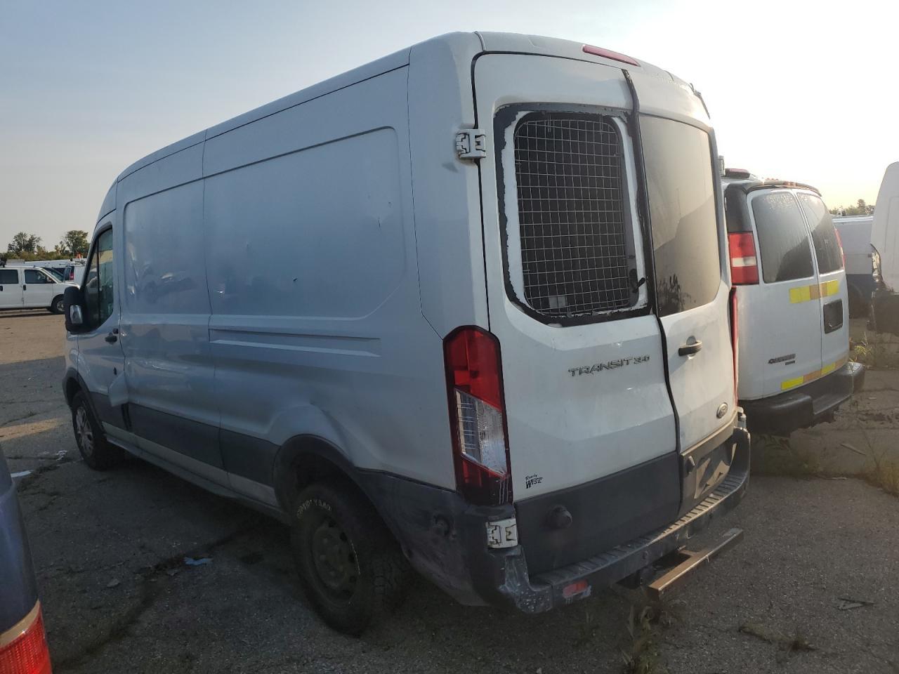 2016 Ford Transit T-350 - Фото 2
