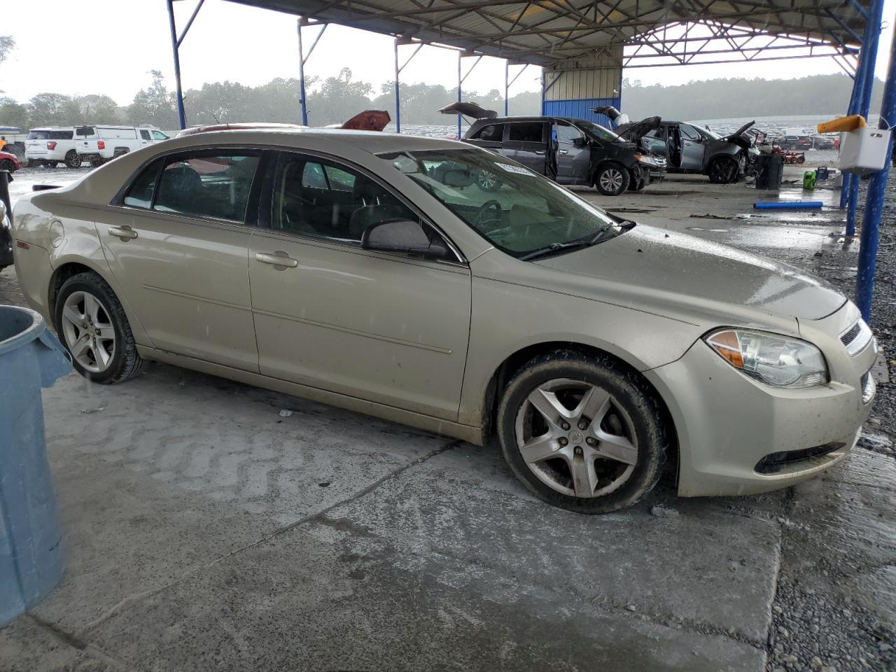 2011 Chevrolet Malibu Ls - Фото 4