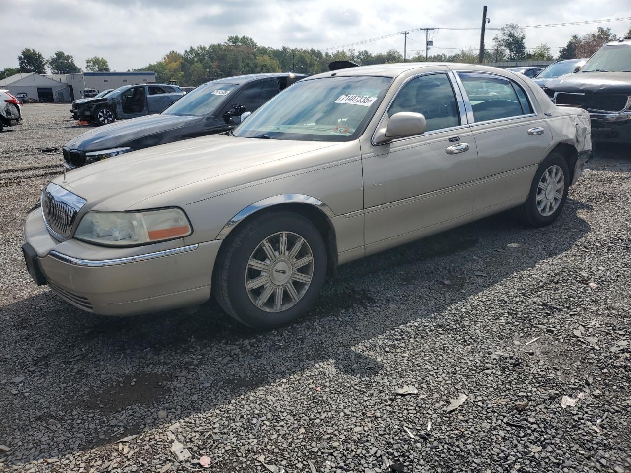 2008 Lincoln Town Car Signature Limited