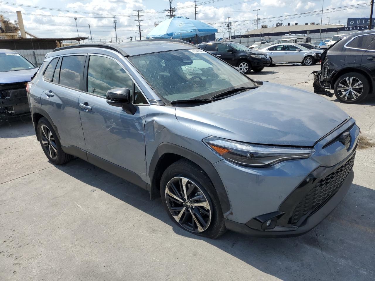 2025 Toyota Corolla Cross Se - Фото 4