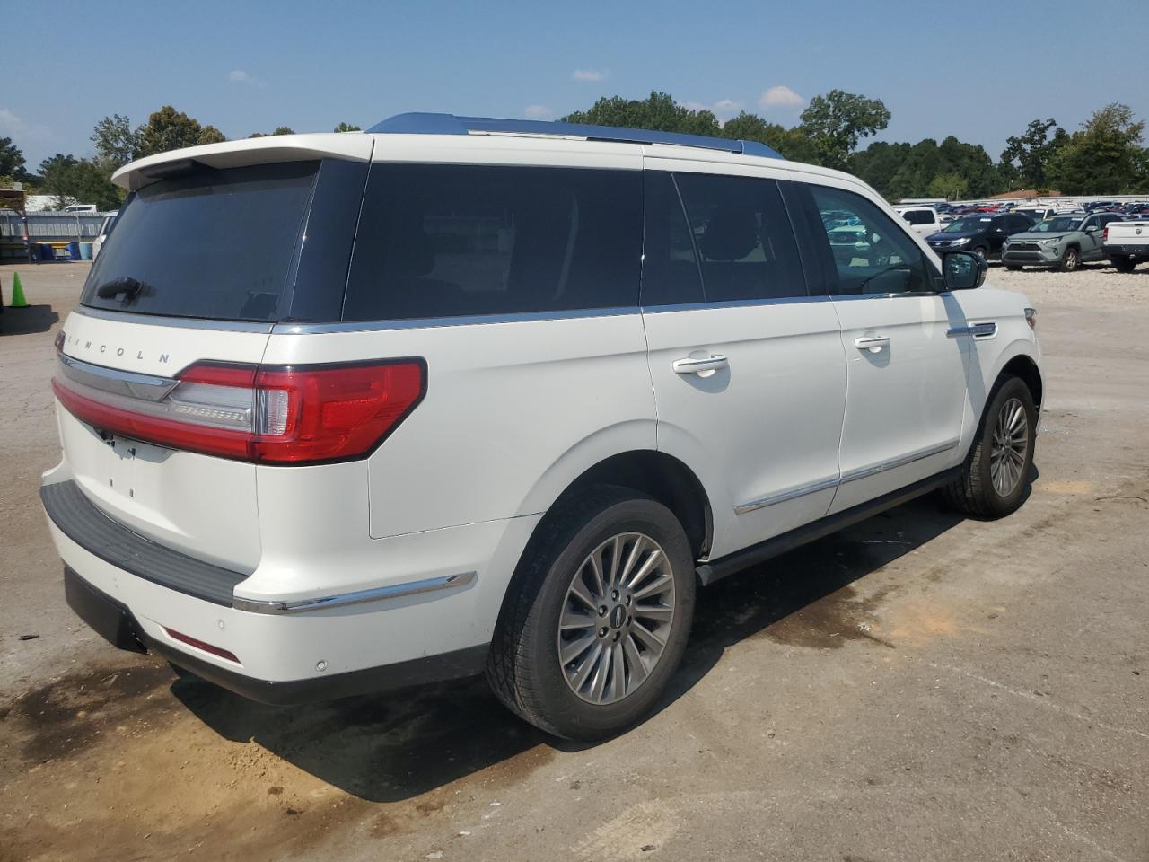 2021 Lincoln Navigator - Фото 3