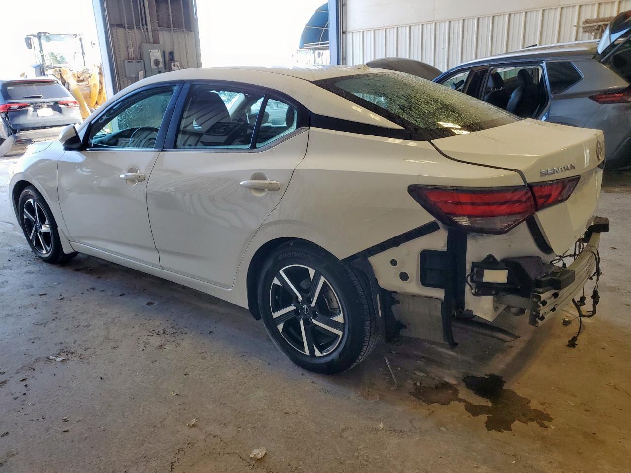 2024 Nissan Sentra Sv - Image 2