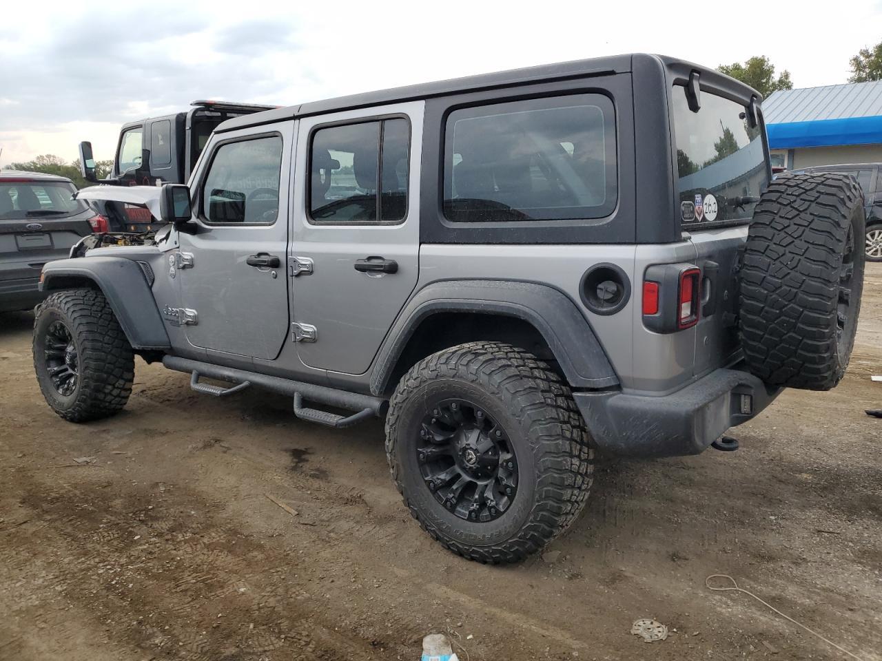 2018 Jeep Wrangler Unlimited Sport - Фото 2