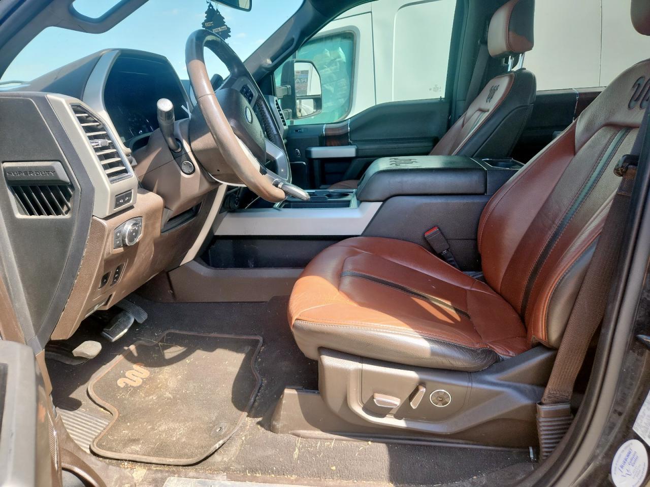 2021 Ford F350 Super Duty - Фото 7