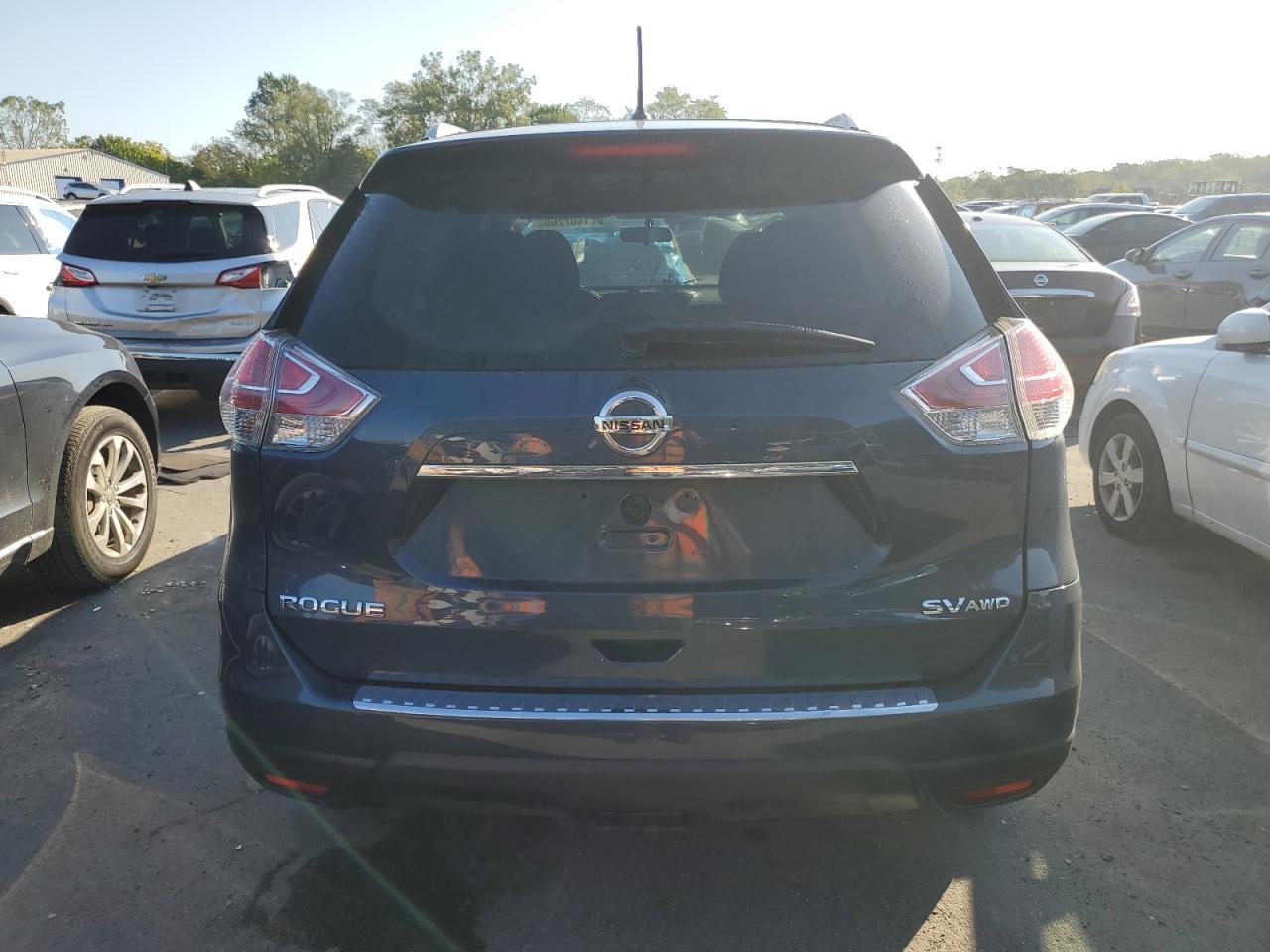 2016 Nissan Rogue S - Image 6
