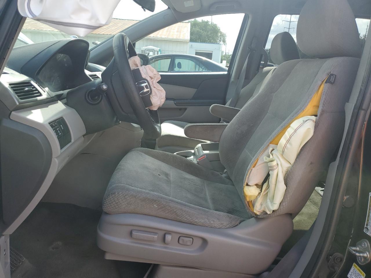 2016 Honda Odyssey Se - Фото 7